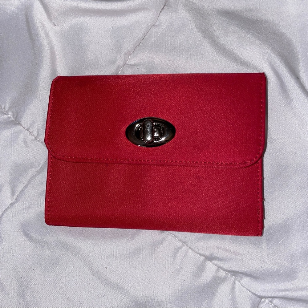 GAP Wallet - Picture 8 of 10